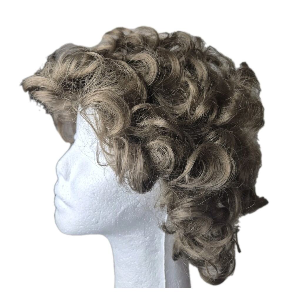 Paula Young Wig A1074 SAPPHIRE Hair Piece Color 18A Light Brown Size Average